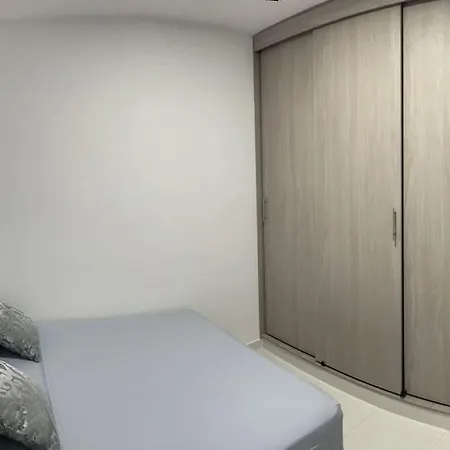 Apartamento Muy Cerca Al Mar De 3